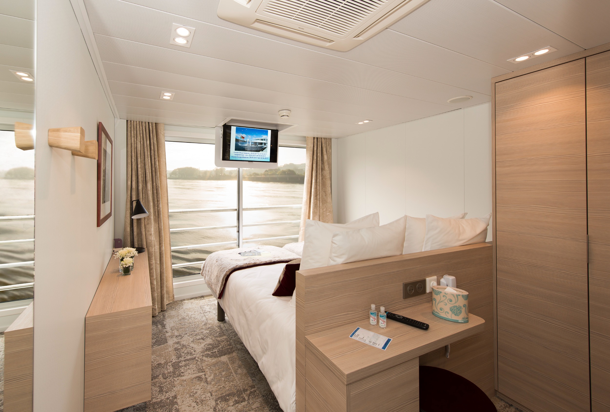 upper-deck