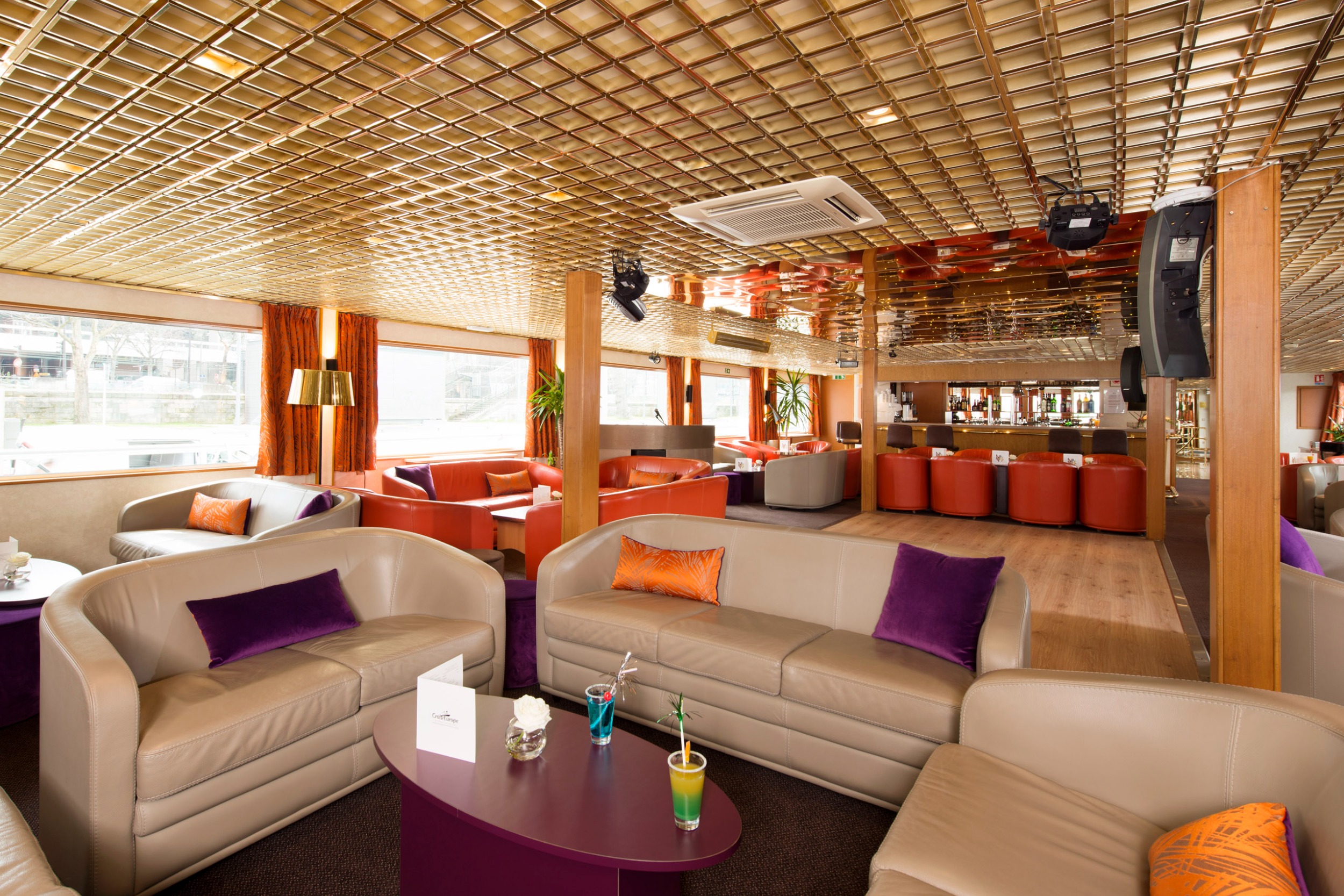upper-deck