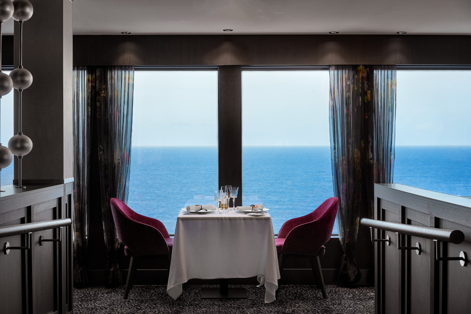 balcony-stateroom