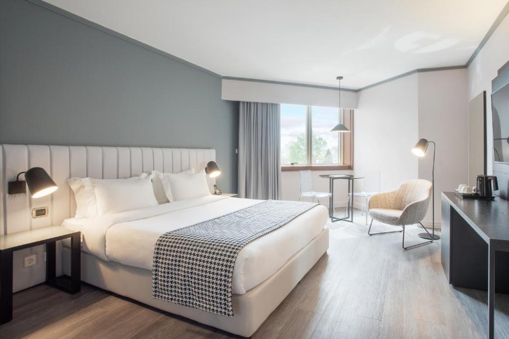 superior-hotels