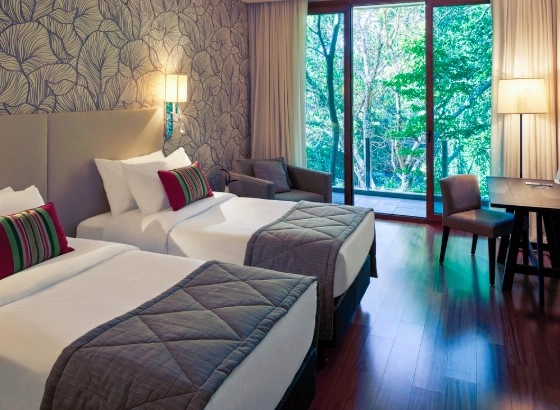 superior-hotels