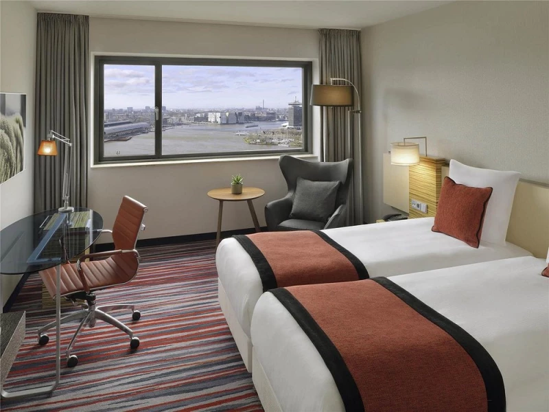 superior-hotels