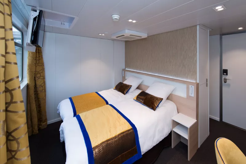 MS Symphonie - Main Deck cabin