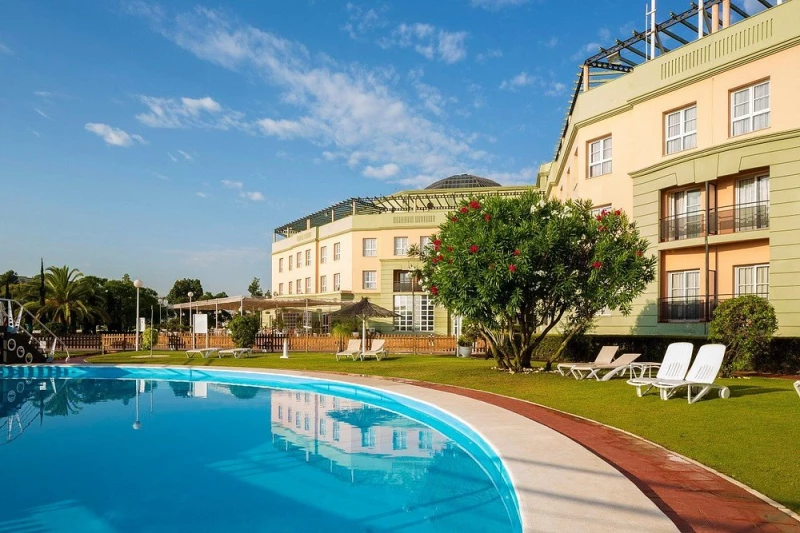 Hotel Ilunion Alcora Sevilla 4* - Seville