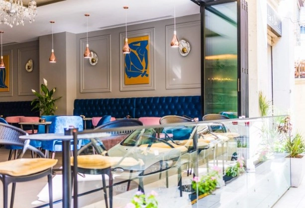 Hôtel Golden City 4*