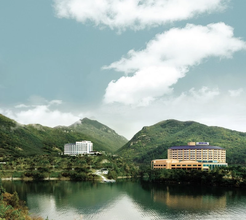 Cheongpung Resort 3* hotel - Chungju