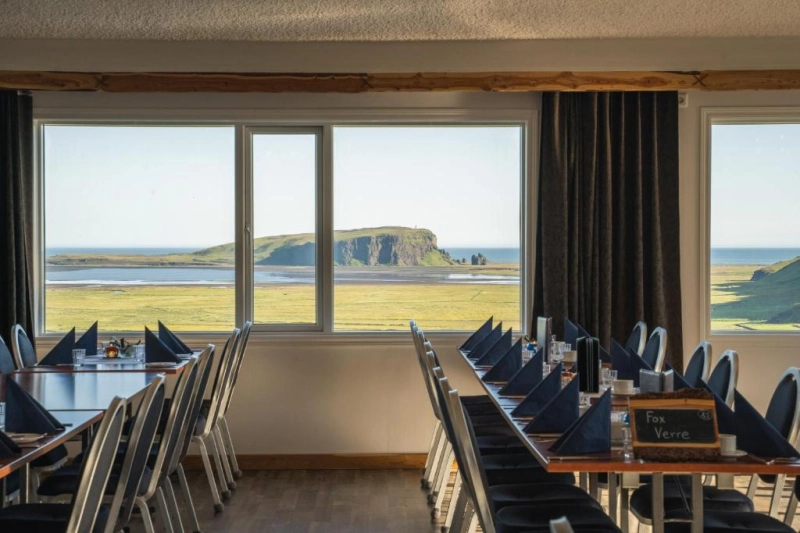Dyrhólaey Hotel 3* - Vik