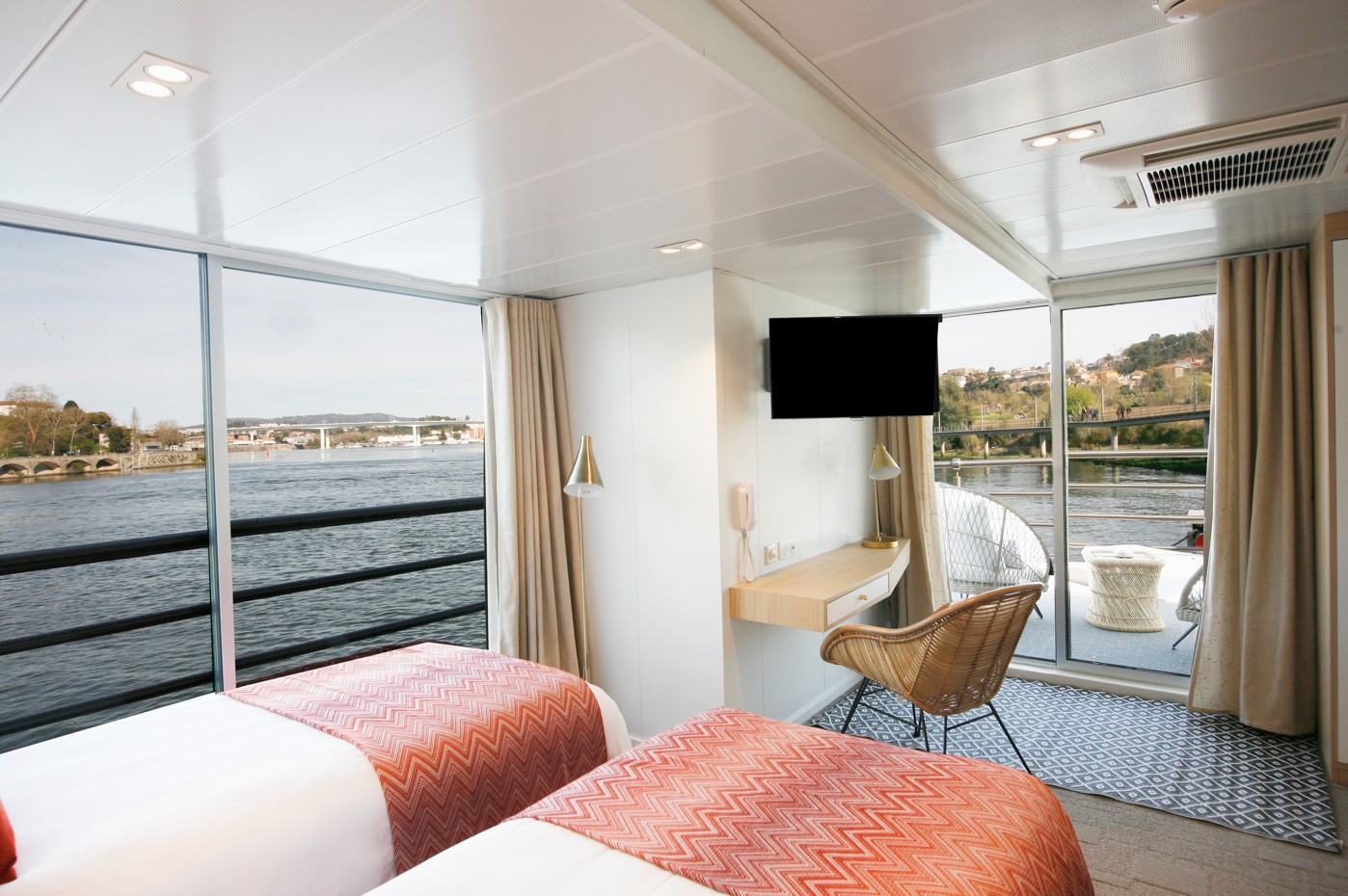 upper-deck